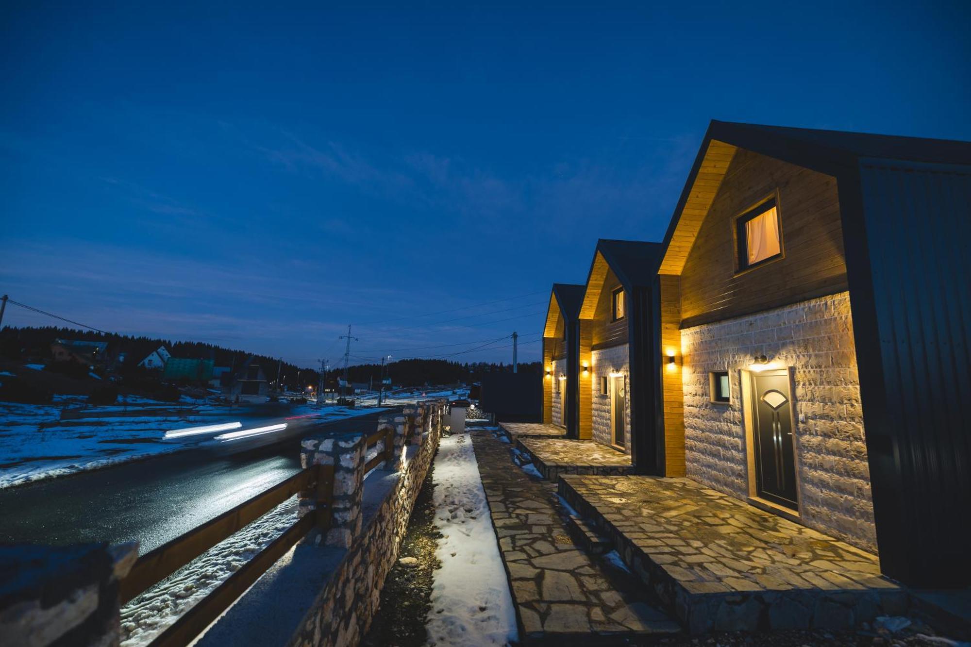 Mountain House Ivanovic Moticki Gaj Exteriör bild