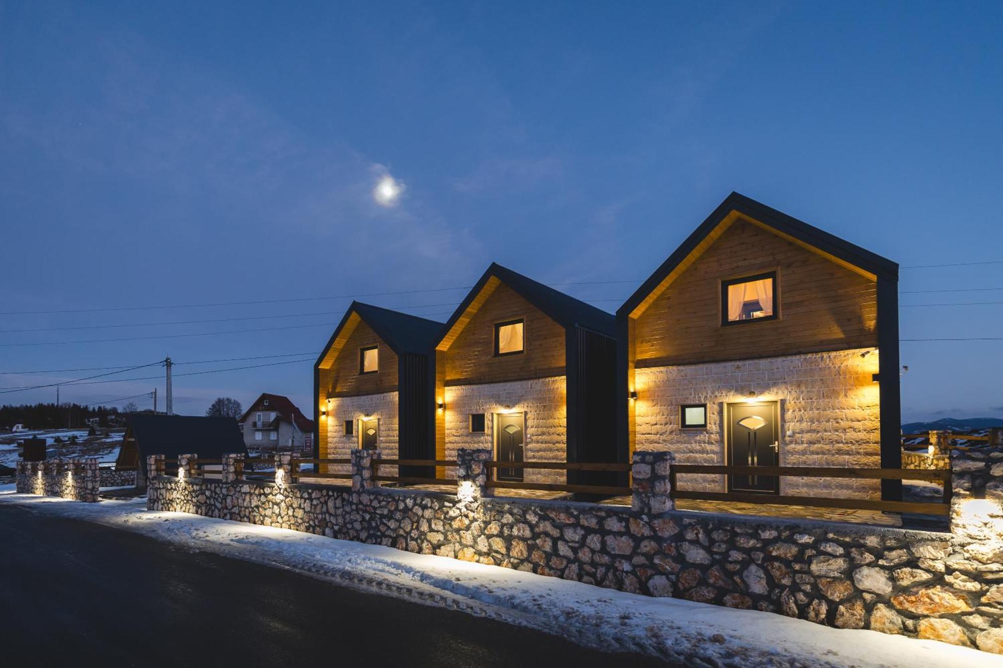 Mountain House Ivanovic Moticki Gaj Exteriör bild